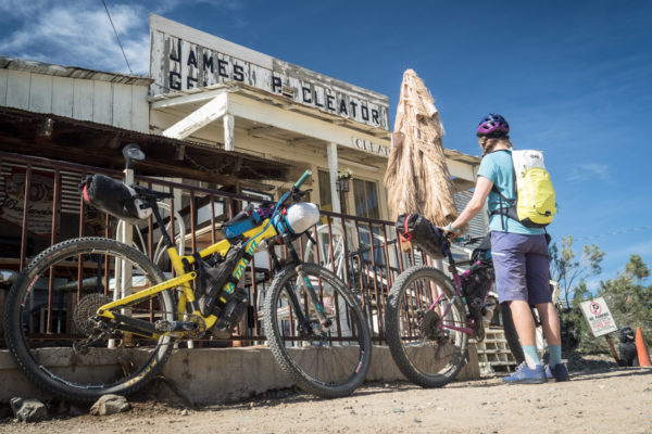 Revelate Designs Full Suspension Frame Bag